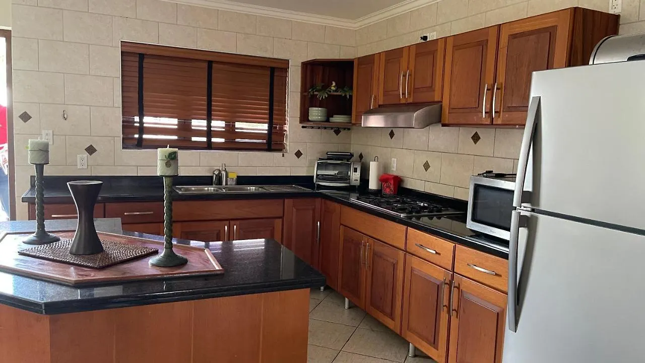 Lagun Ocean View Villa With Own Private Beach Willemstad